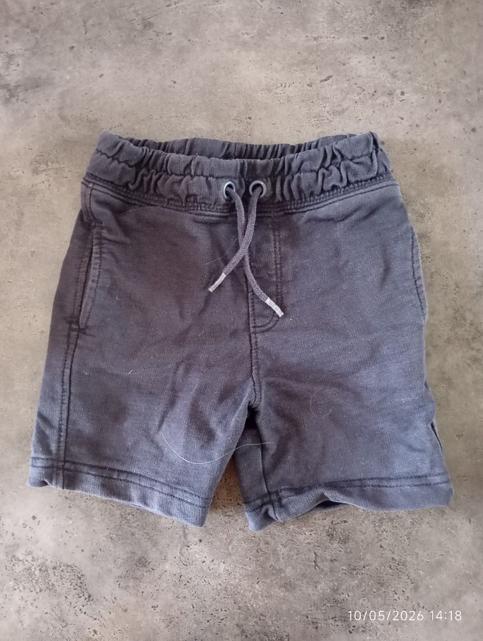 Ensemble short/t-shirt Cars 2 ans - photo numéro 3