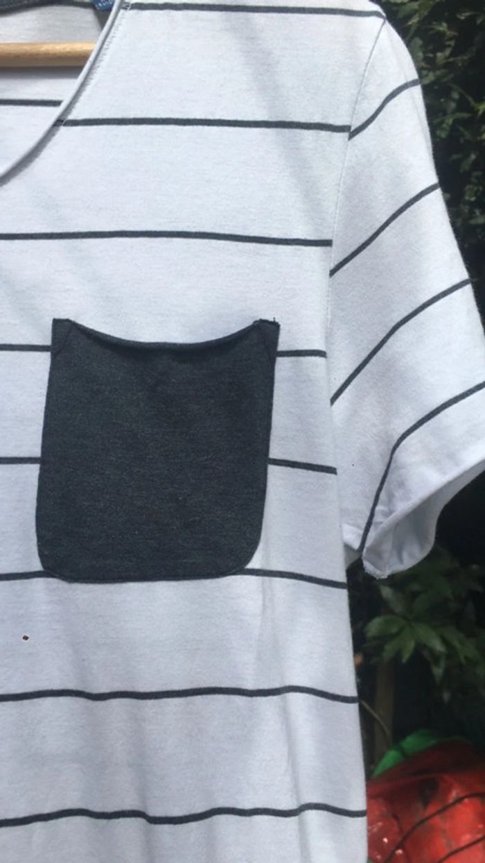 Teeshirt rayé - photo numéro 4
