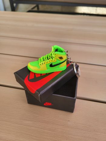porte clé basket nike