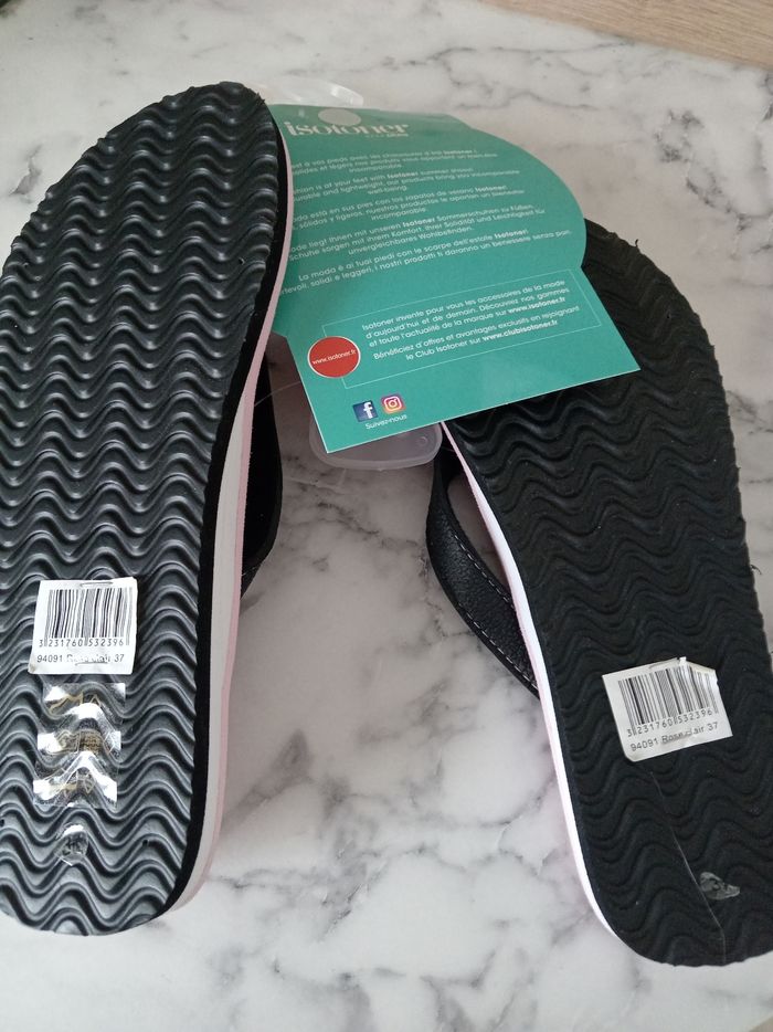 Tongs isotoner taille 37 - photo numéro 4
