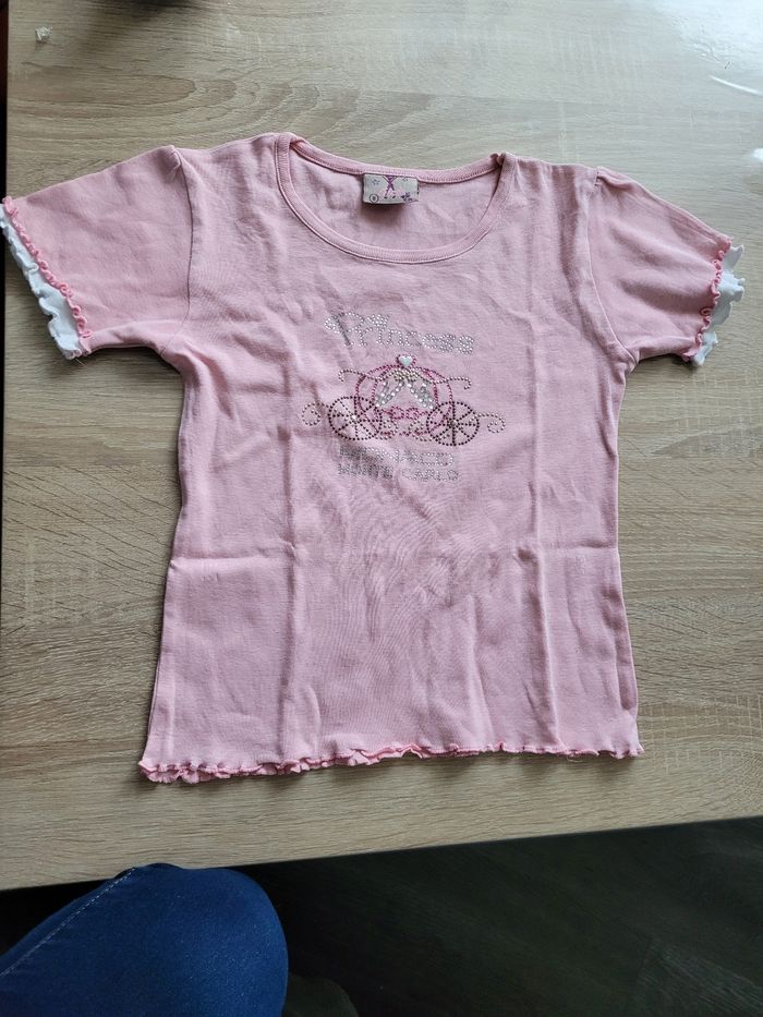 T-shirt
