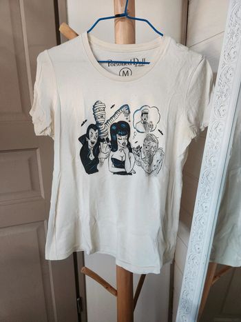 Tshirt poisoned doll