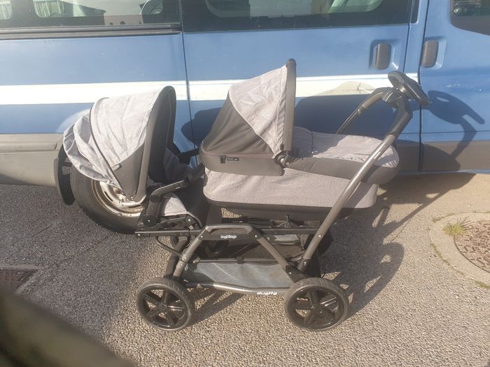 Poussette double peg perego