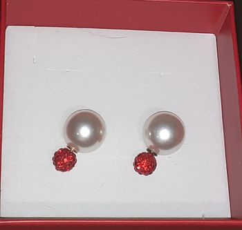 Boucle d'oreille fantaisie