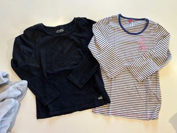 Lot 2 tee shirts fille 8 ans orchestra