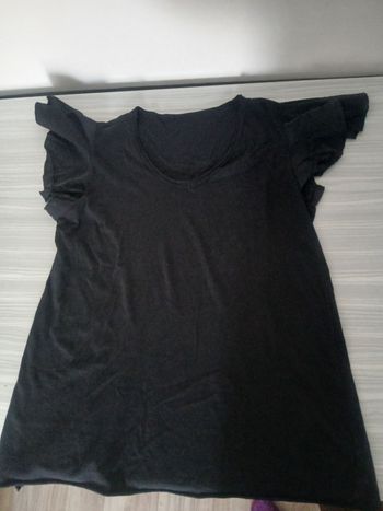 T shirt  froufrou
