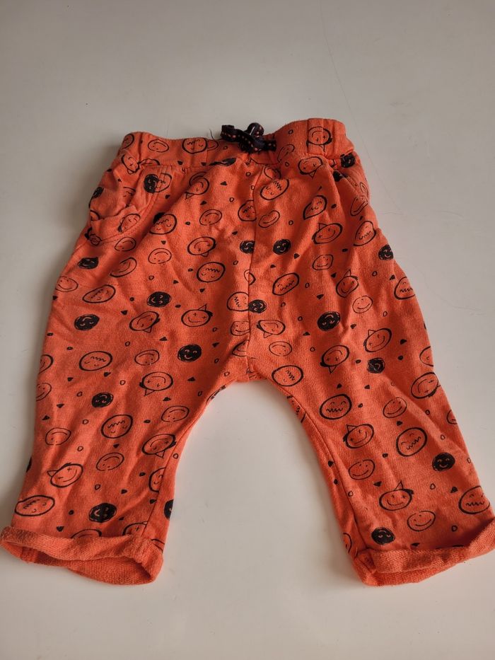 Taille 12 mois