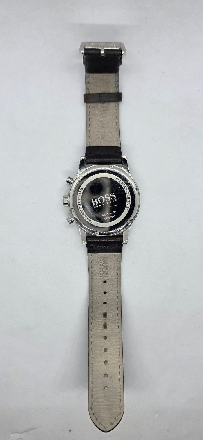 Montre Hugo Boss homme - photo numéro 8