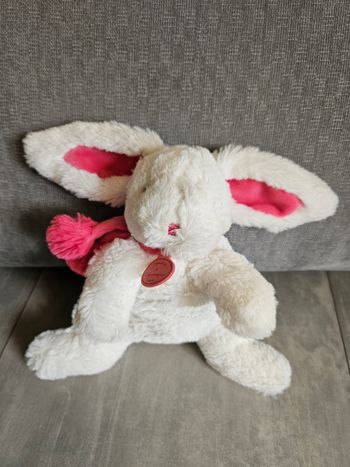 Peluche lapin Doudou et compagnie