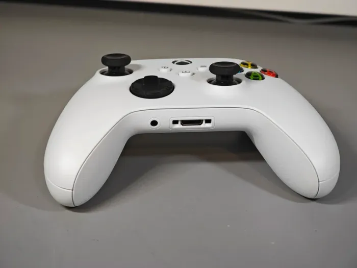 Console XBox Series X All Digital Robot White / 1To/ Manette/ Garanti 1 an - photo numéro 11