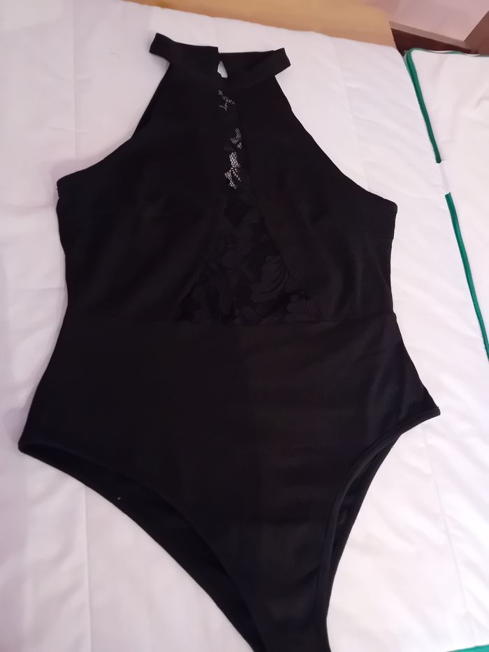 Vetements femmes  15 euro - photo numéro 4