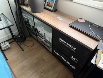 Commode noire