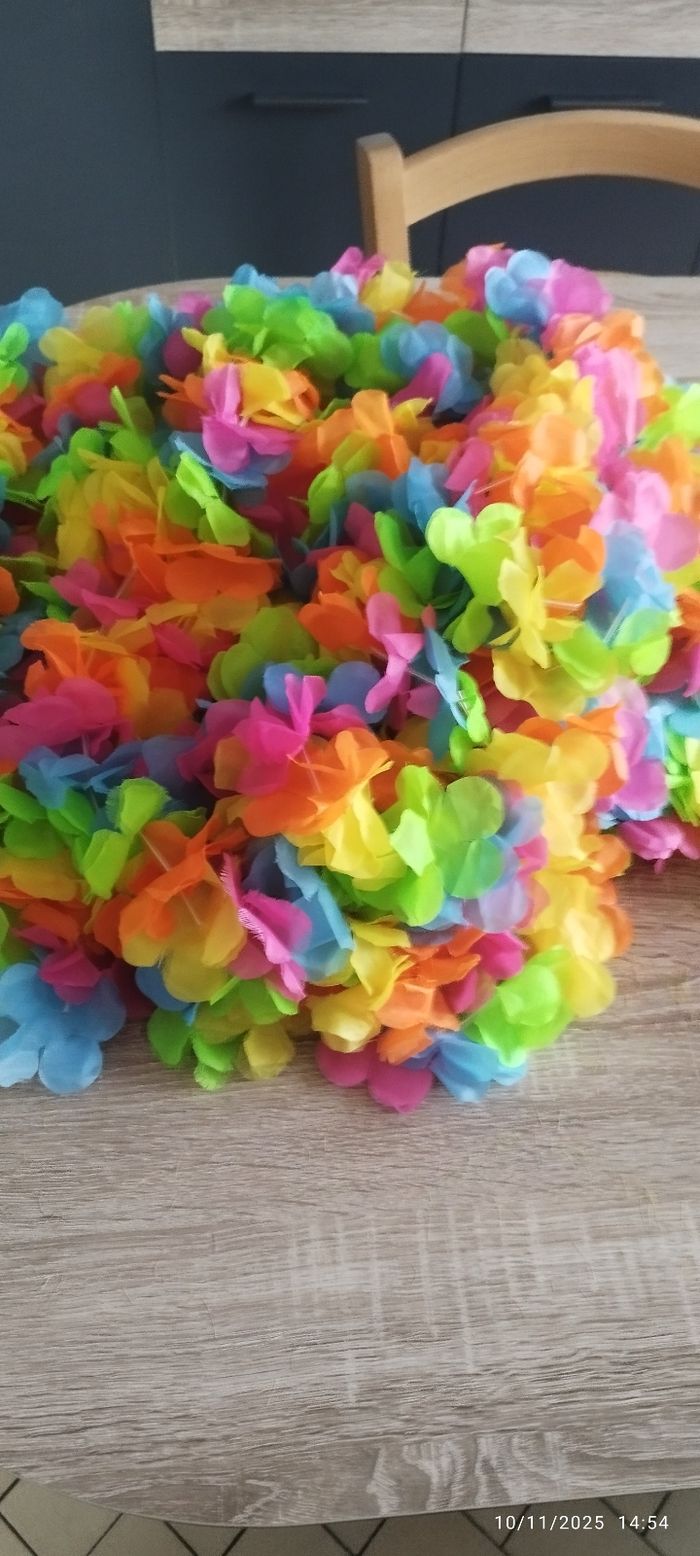 Colier fleur fête - photo numéro 2