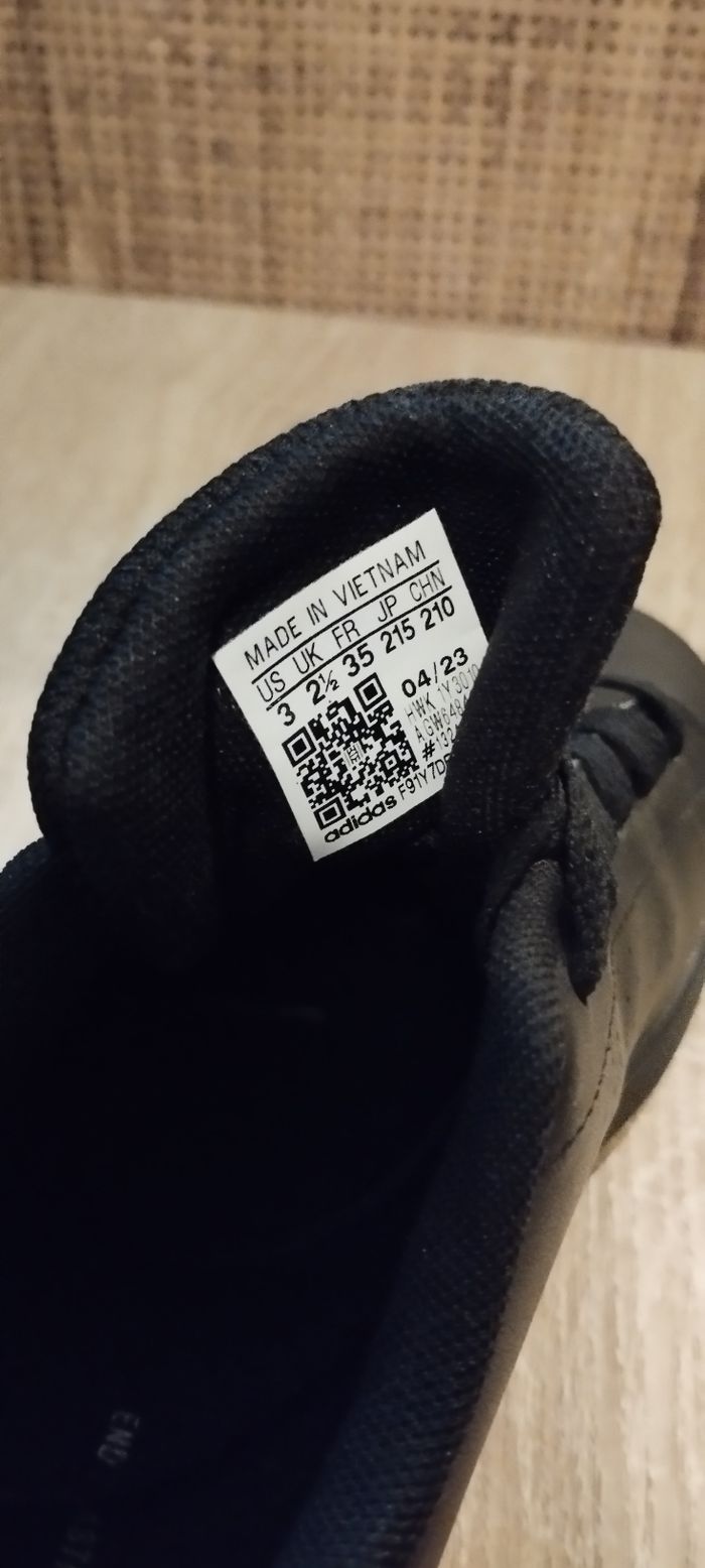Baskets Adidas noires - photo numéro 4