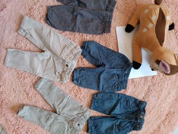 Lot pantalon 6 mois