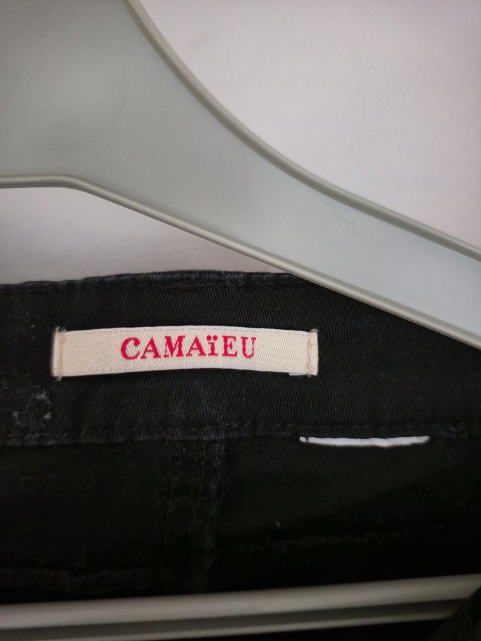 Jean noir - photo numéro 2