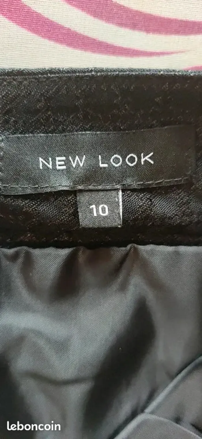 Jupe courte - photo numéro 7