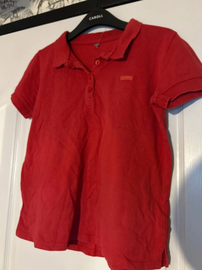 Polo rouge