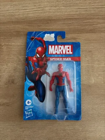 Figurine spider man