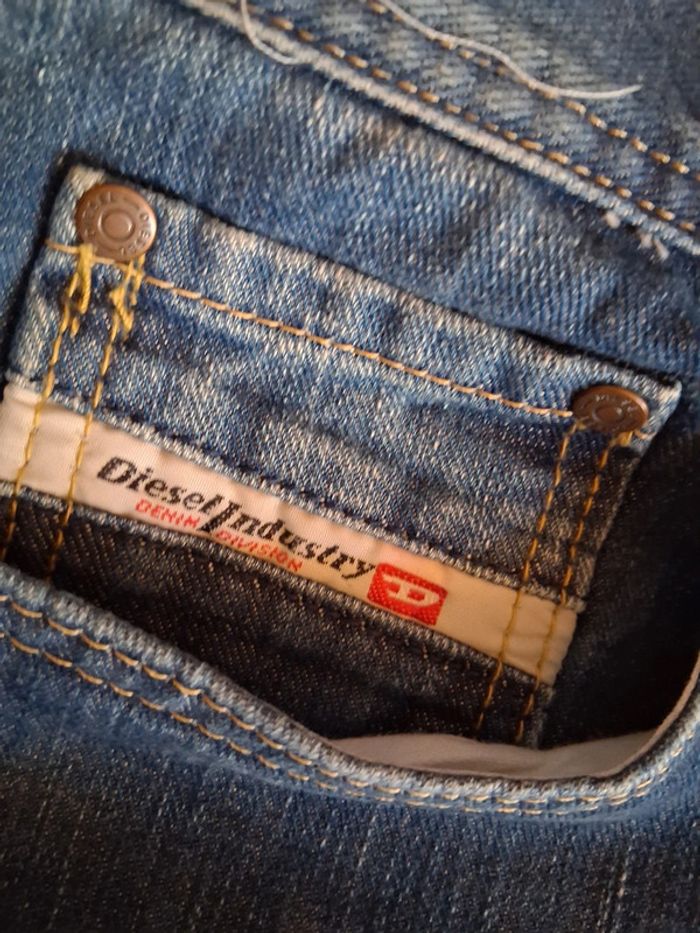 Jean's Diesel taille 42 - photo numéro 6