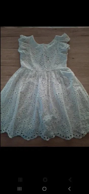 Robe crème gémo 8 ans