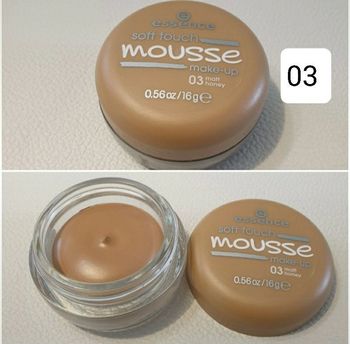 Fond de teint mousse Essence 03