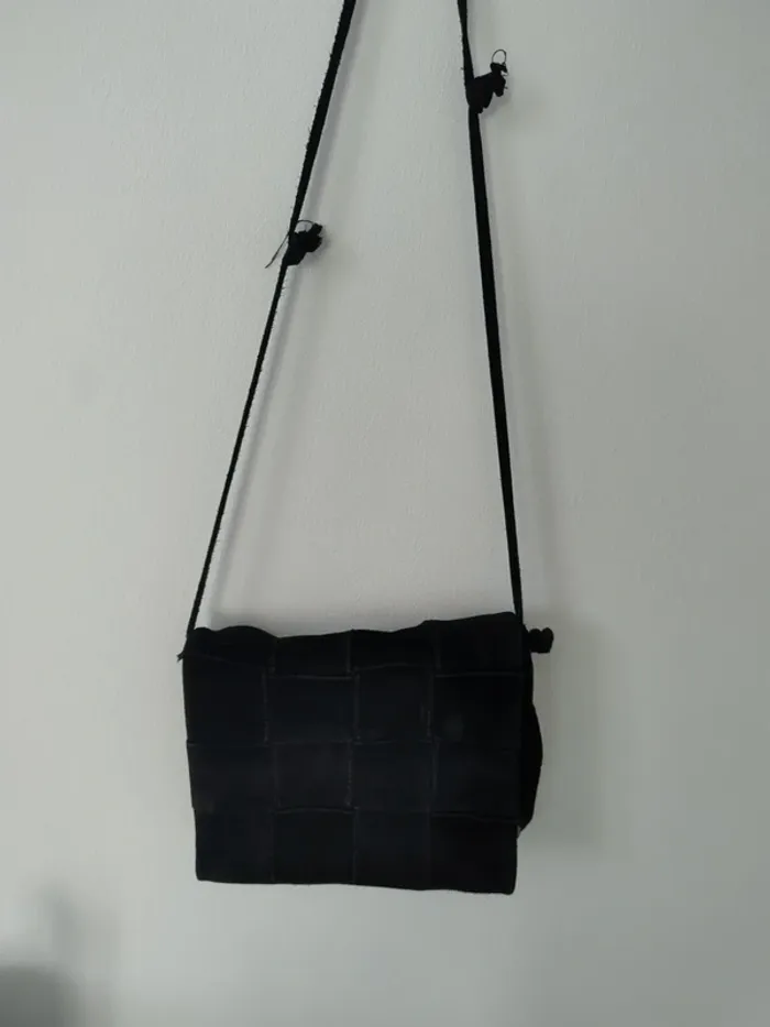 Sac à bandoulière Mango en velours - photo numéro 2