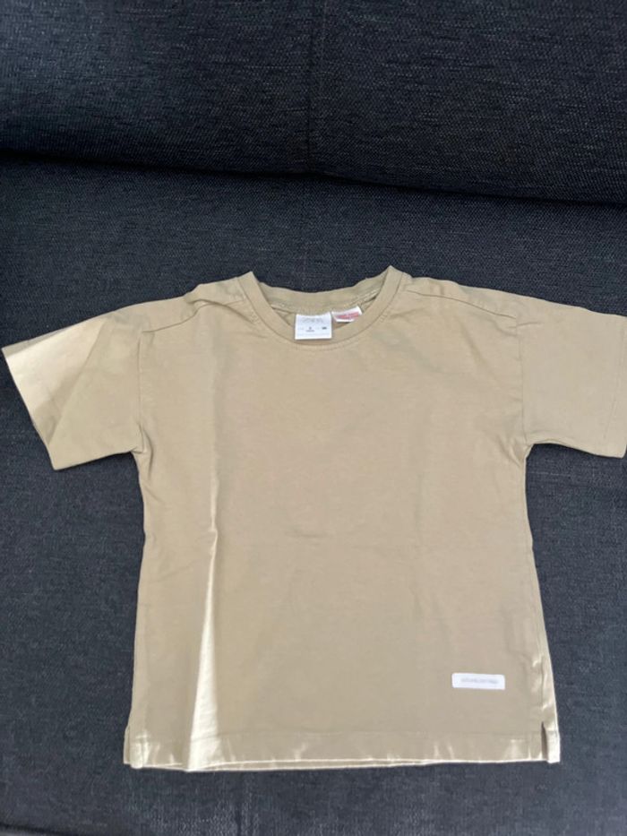 Ensemble t-shirt pantalon Zara 3 ans - photo numéro 2