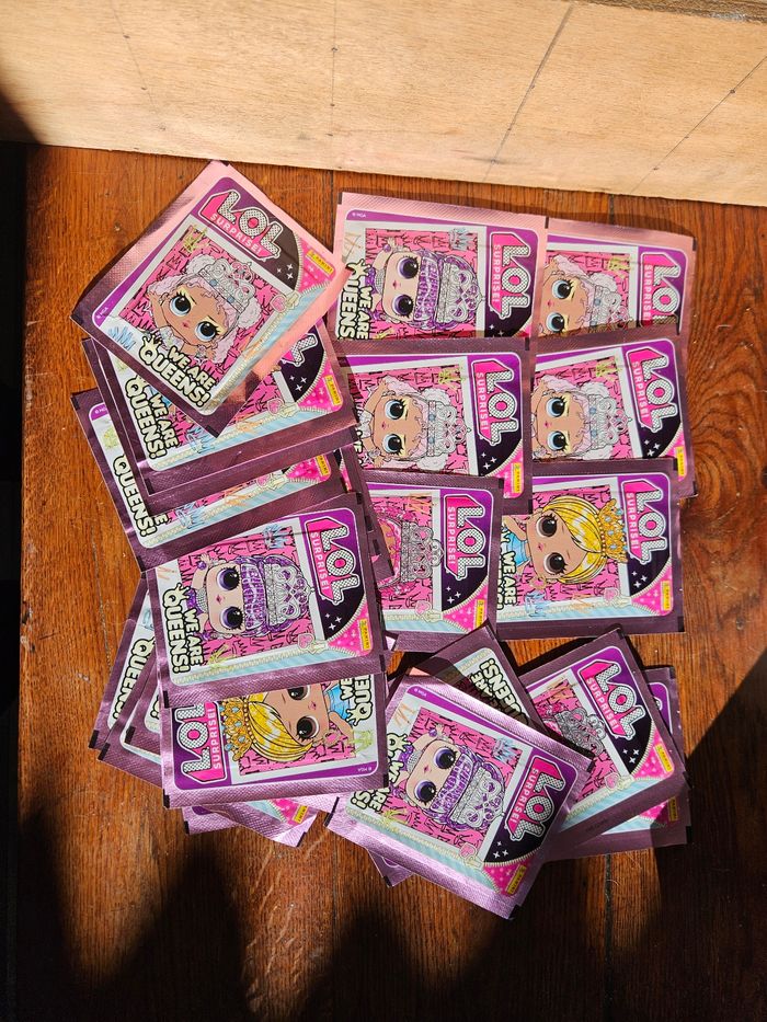 Lot pochettes LOL panini