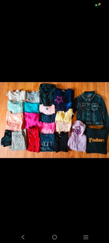 Énorme lot de 25 vêtements articles fille taille 8 ans
