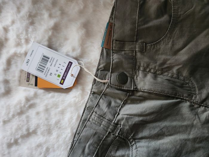 Short kaki - photo numéro 4