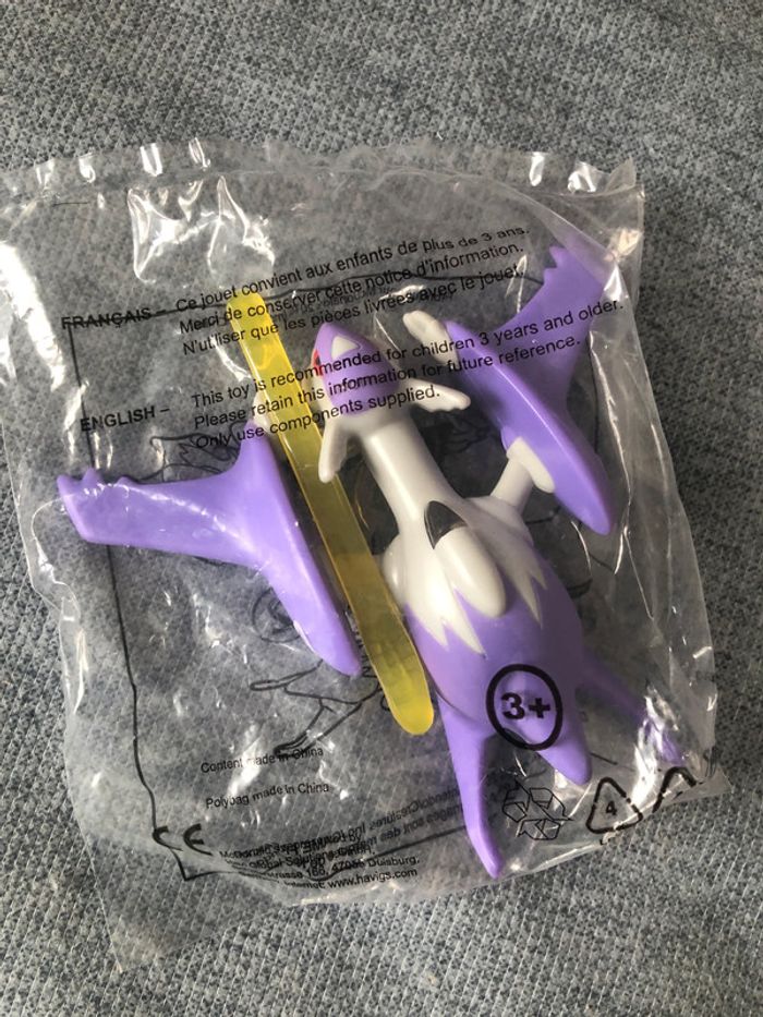 Figurine Mega Latios Pokemon Mc Donald's neuf - photo numéro 3