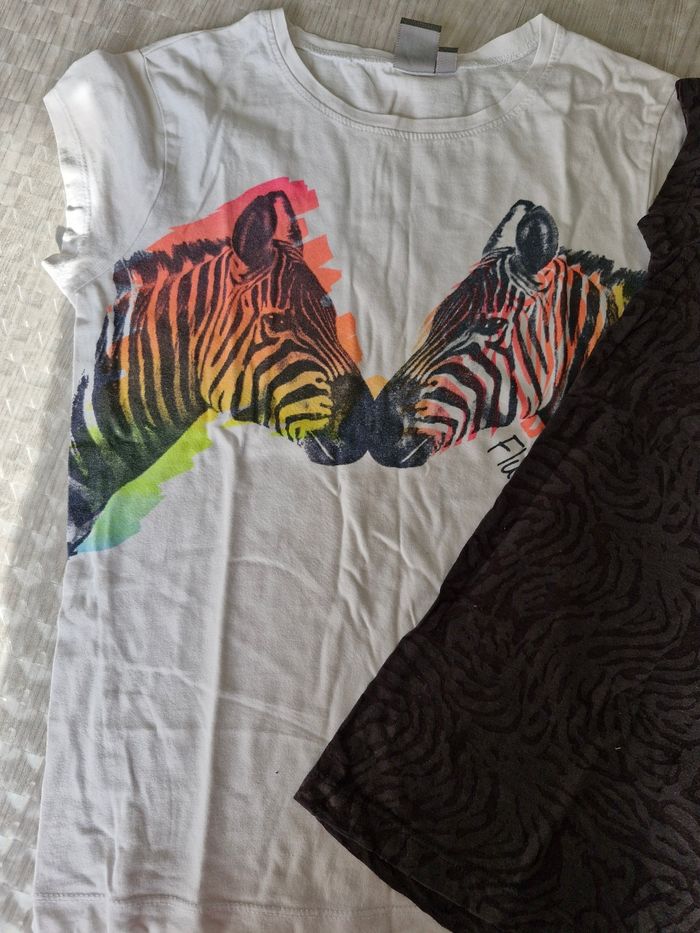 2 T-shirt fille - photo numéro 2