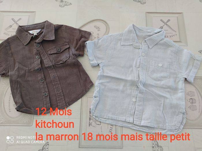 2 chemises manches courtes 12 mois Kitchoun