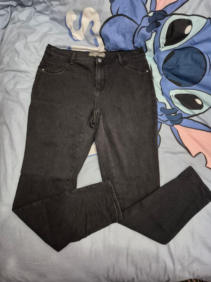 Lot de 3 jeans primark - photo numéro 7