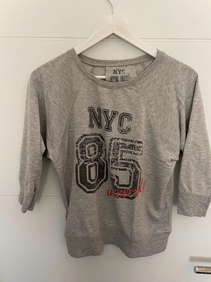 Sweat nyc manches 3/4