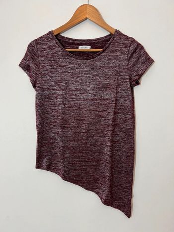 T-shirt bordeaux asymétrique