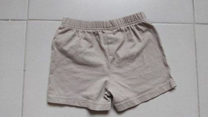Short 18 mois - photo numéro 2
