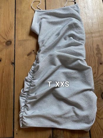 Robe de soirée T. XXS