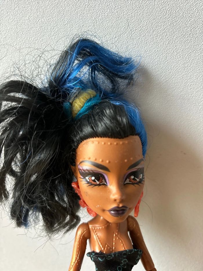 Monster high rebecca steam doll - photo numéro 2