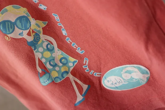 👕 Y-shirt rose imprimé, pop berch - photo numéro 3