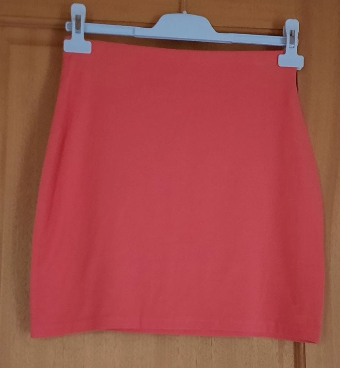 Jupe courte rose 38/40 - photo numéro 2