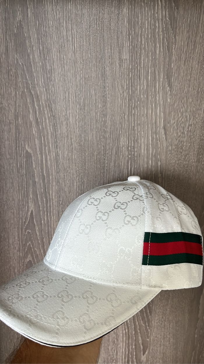 Casquette blanche