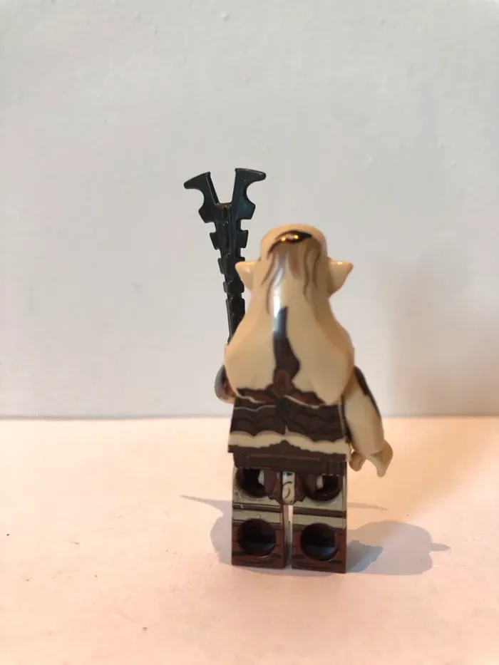 Figurine type lego Bolg. le seigneur des anneaux/Hobbit - photo numéro 3