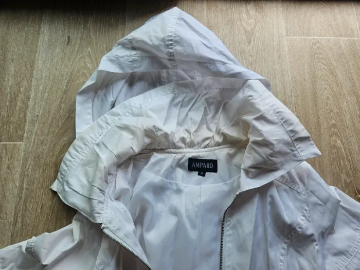 Manteau imperméable blanc - photo numéro 2