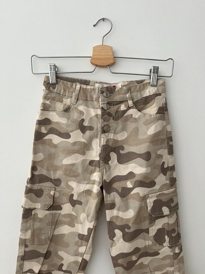 cargo militaire