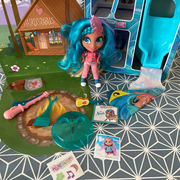 Poupée hairdorables