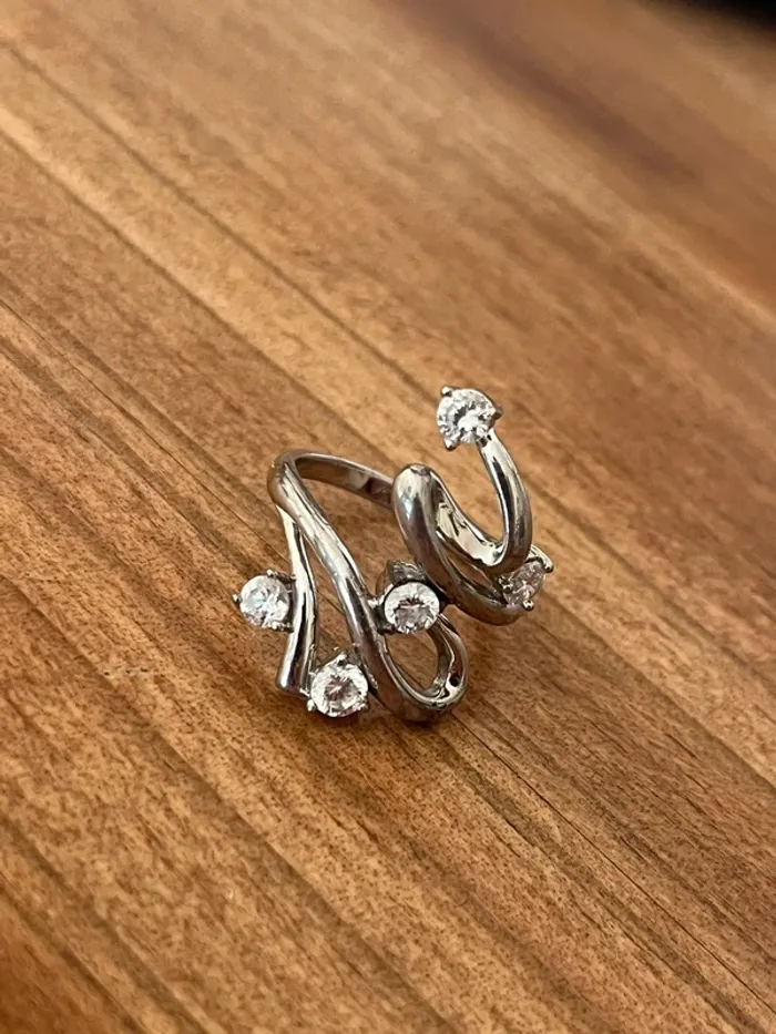 Bague en argent et oxydes de zirconium - photo numéro 6