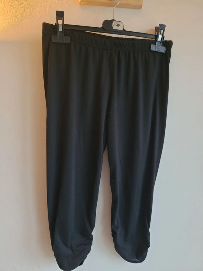 👖legging court taille 40/42👖