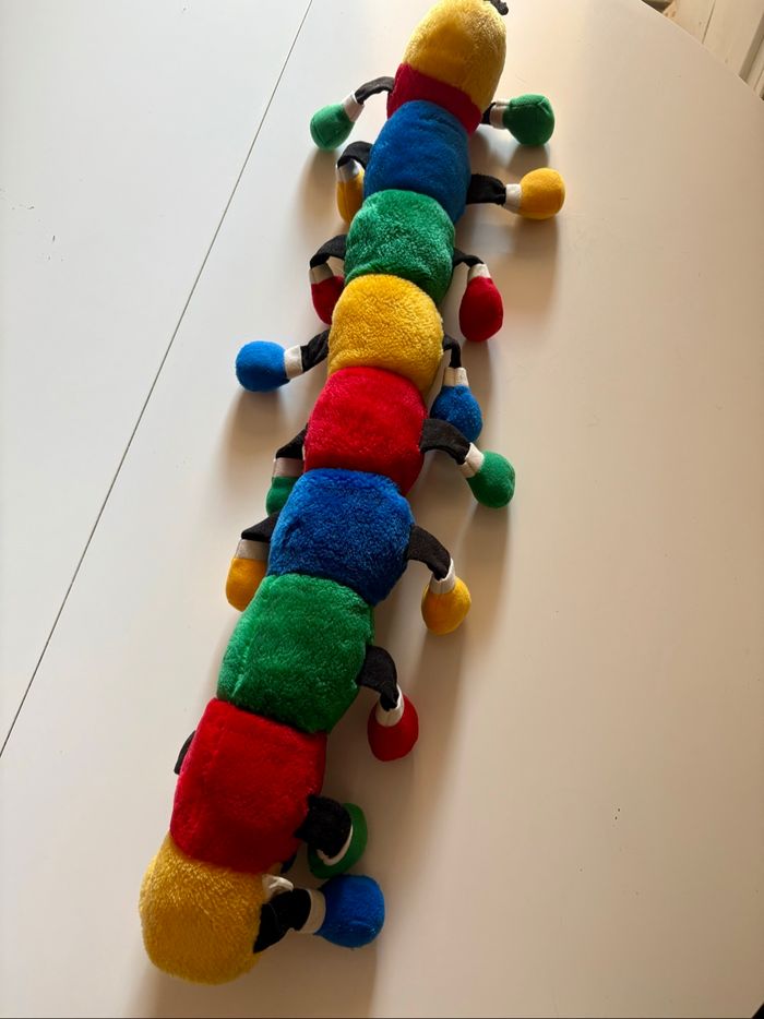 Peluche mille-pattes longue et colorée - photo numéro 2